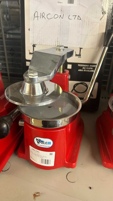 Преса за бургери 12 см.