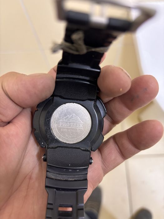 Продам часы Casio