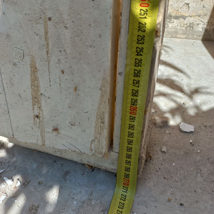 Тахта эшиклал замоки калити билан