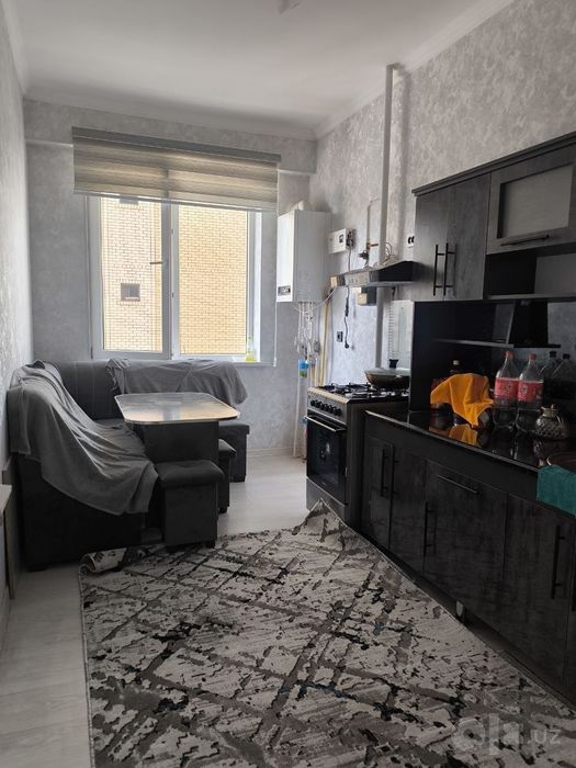 Kvartira sergili ozgarish metro 500$