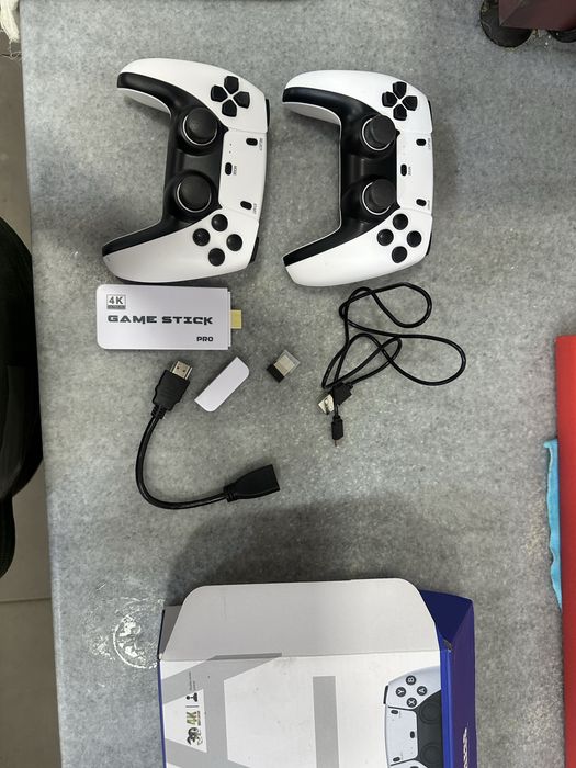 2.4G Wireless Retro O’yin Konsoli + Simsiz Joystick (Yangi)