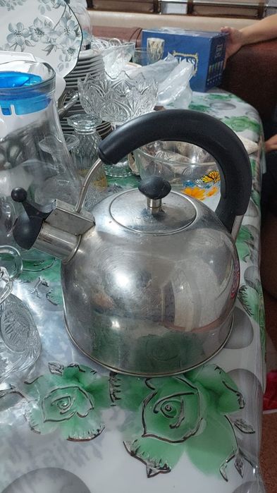 Продам чайник, в отличном состоянии. Продаю в связи с ненадобностью