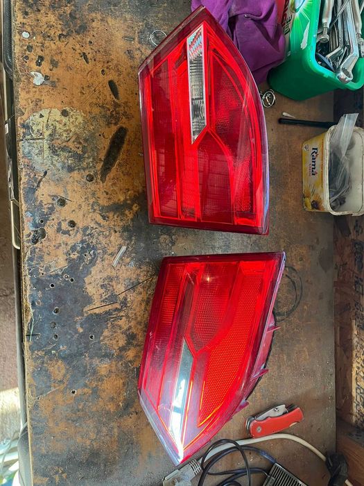 Stopuri spate VW Jetta 2011