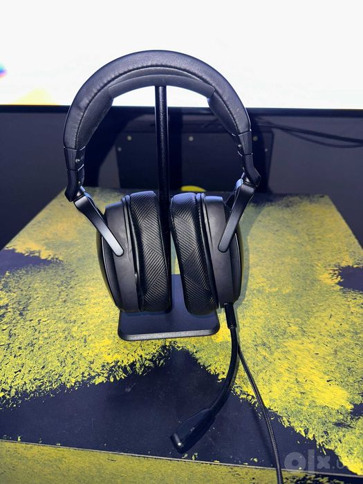 ASUS ROG Delta S в идеальном состоянии