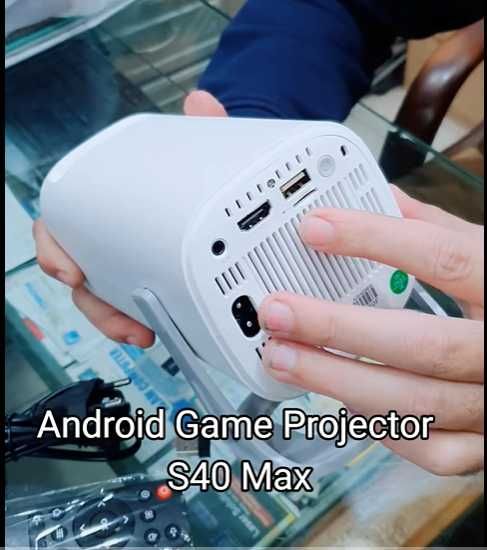Нов S40Max +64GB карта памет  Смарт проектор и игрова конзола с 35000 игри Android 11 най новият модел от вносител