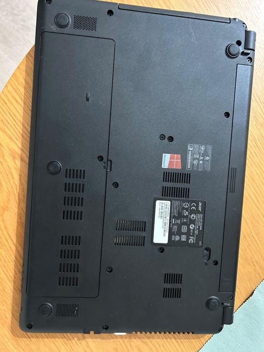 Acer Aspire E1- 510 Quad-Core