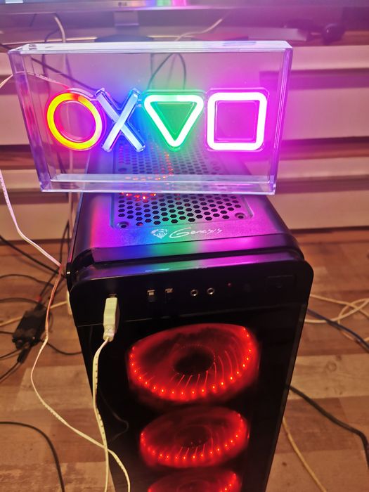 Lampa Decorativa LED playstation cu leduri