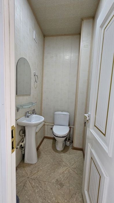 Сергели 2 4/3/9 балкон 1×7 100 м²