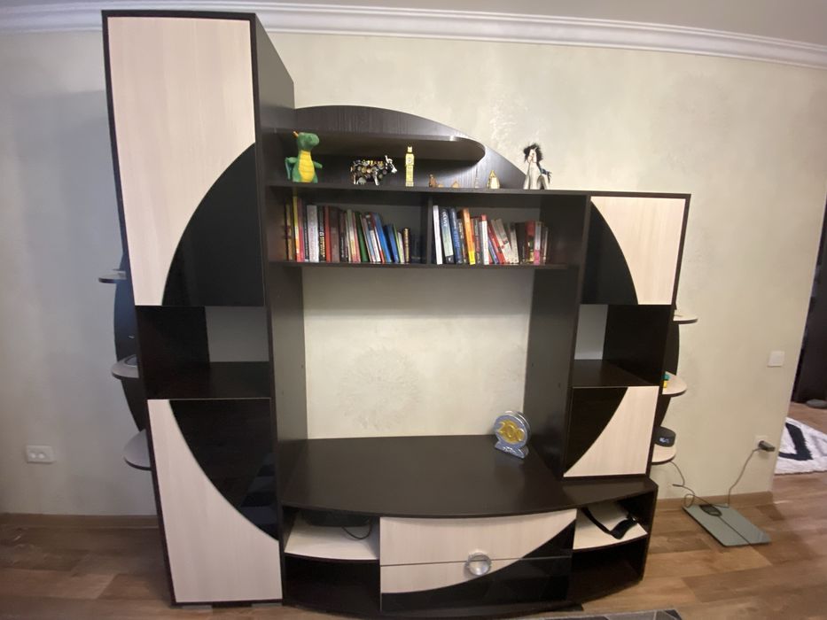 Шкаф стенка в гостиную