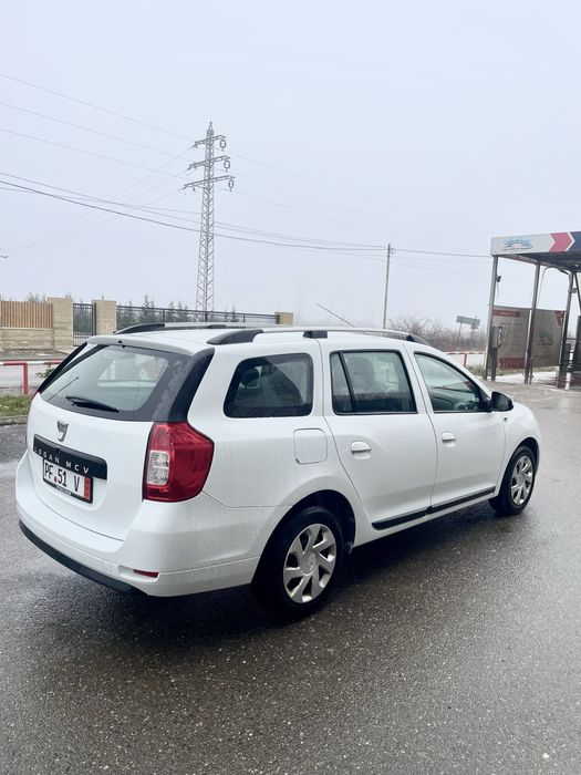 Vând Logan MCV 2014