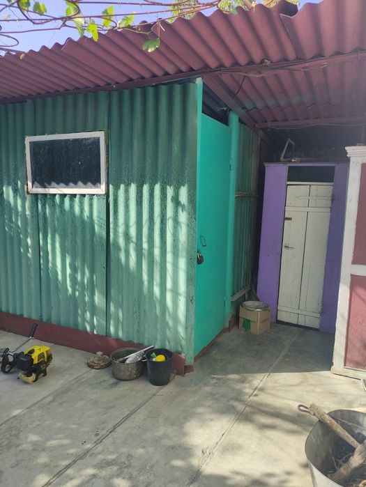 Продам два дома по цене одного