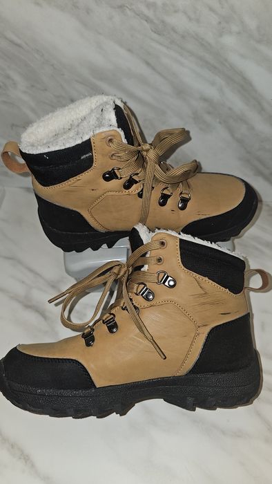 Bocanci imblaniti marime 36