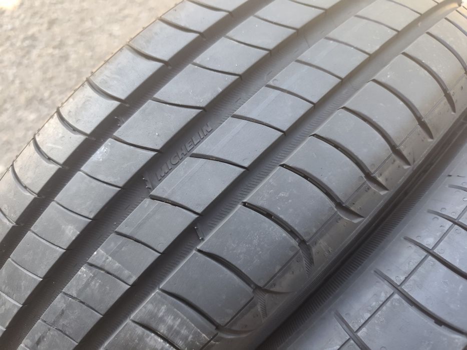 17" оригинални алуминиеви джанти за Toyota Aygo X.