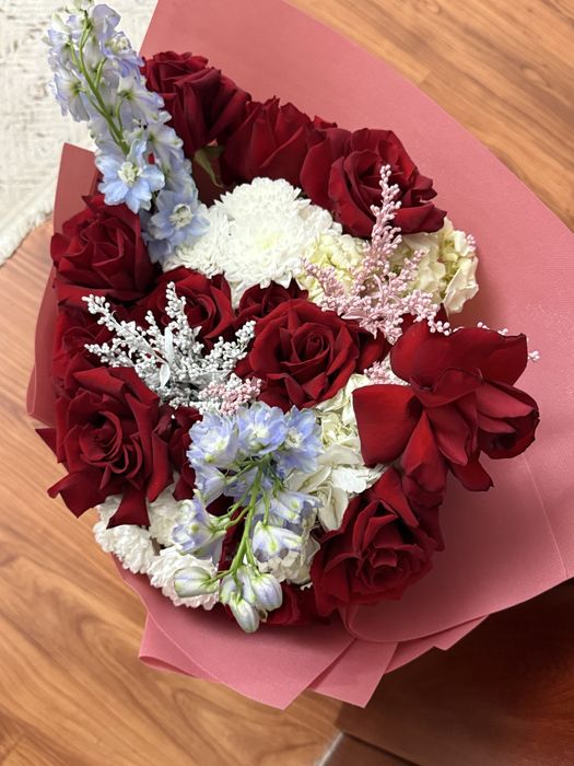 шикарный букет цветов