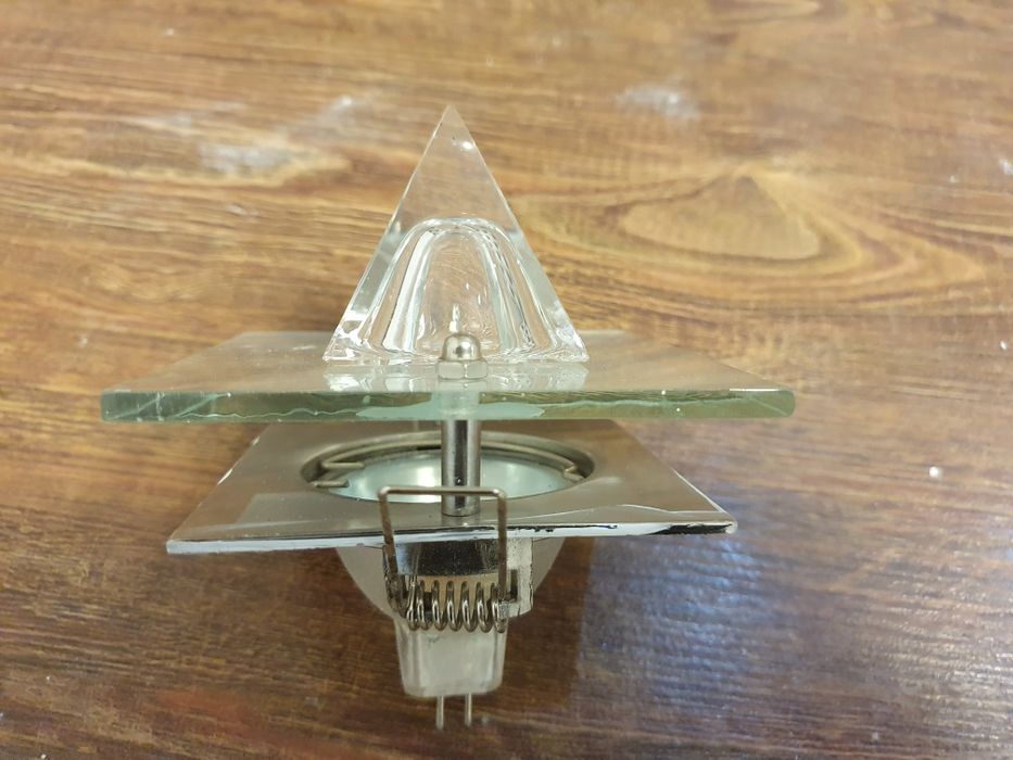 Продам СОФИТЫ для потолка