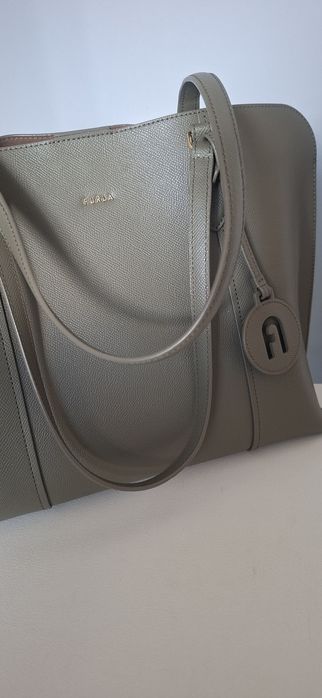 Чанта Furla, като нова