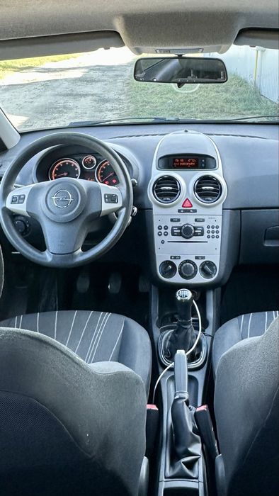 Opel Corsa D Hatchback