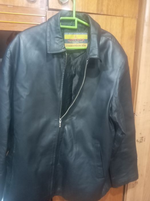 Продам мужская куртка кожаная