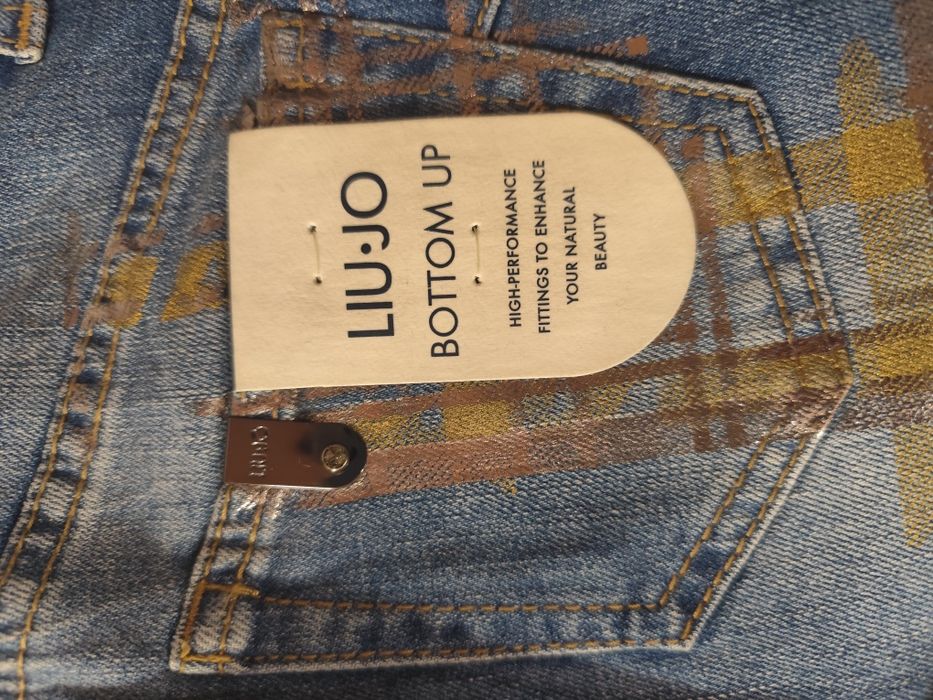 Нови дънки Liu Jo 32 размер