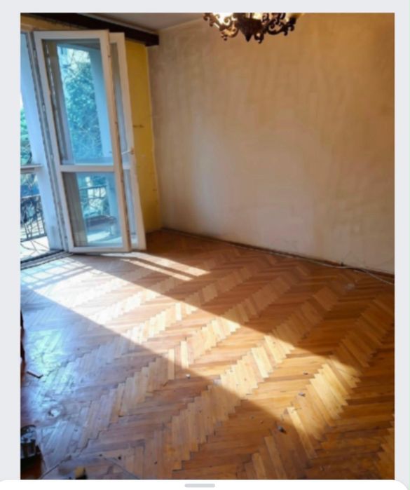 3 camere Titan – Piața Miniș | Etaj 2/4 | 65mp Loc de par are