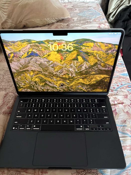 Продаю MacBook Air M4 (2025)
