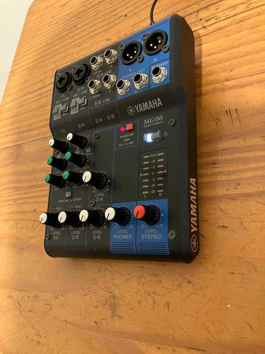 Mixer Yamaha MG06