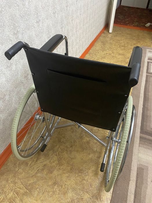 Инвалидная коляска