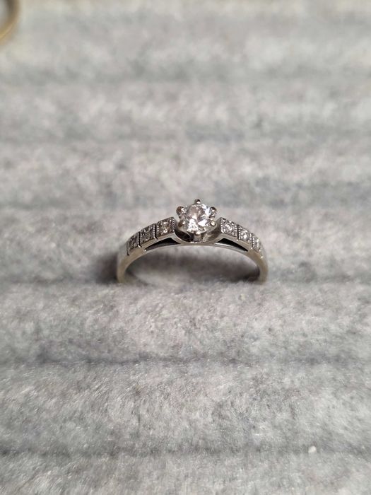 Inele logodna Aur cu diamant natural