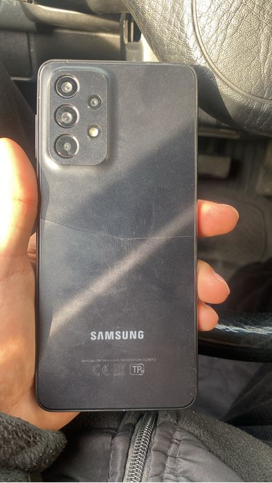 Продам самсунг а33