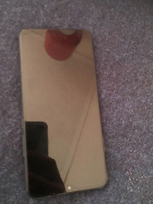 Продаю телефон редми