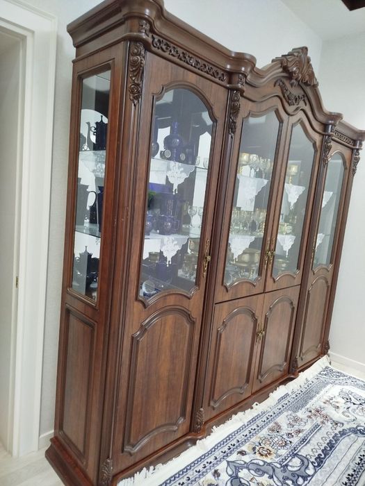 Мебель стенка.для зала