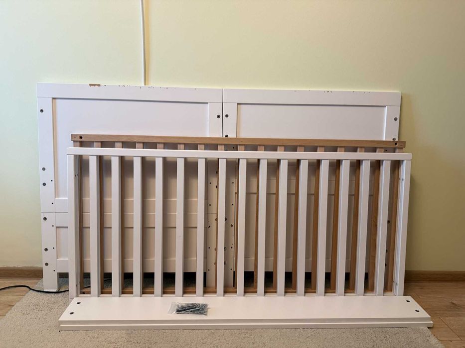 Patut copil 70 x 140 cm + 2 saltele + protectii