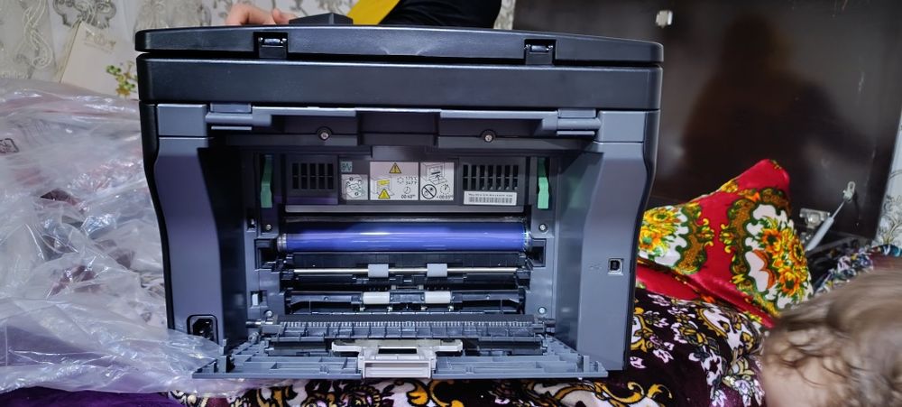 Цветной Прентр сотилади