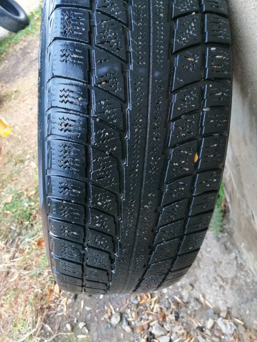 Шины Б/У 215×70×15.