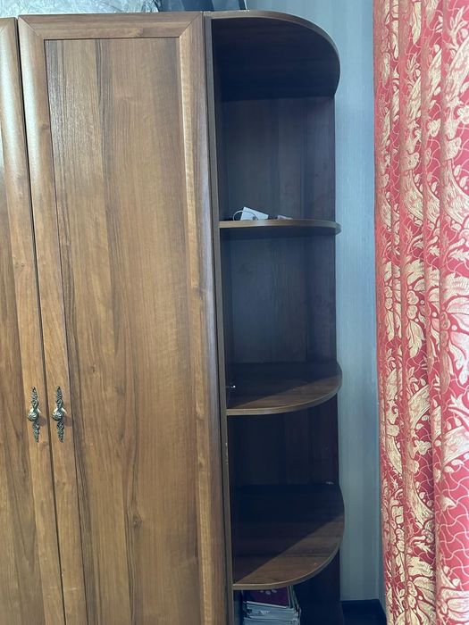 Продам шкафы б/у