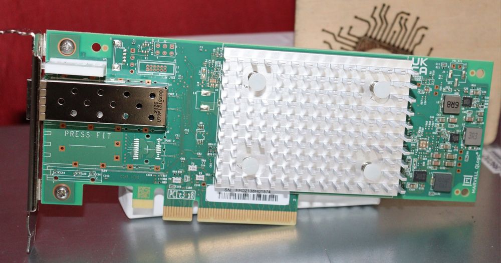 HBA Dell 0T80X9 Qlogic QLE2690L 16Gb 1 Port Fiber Channel LP