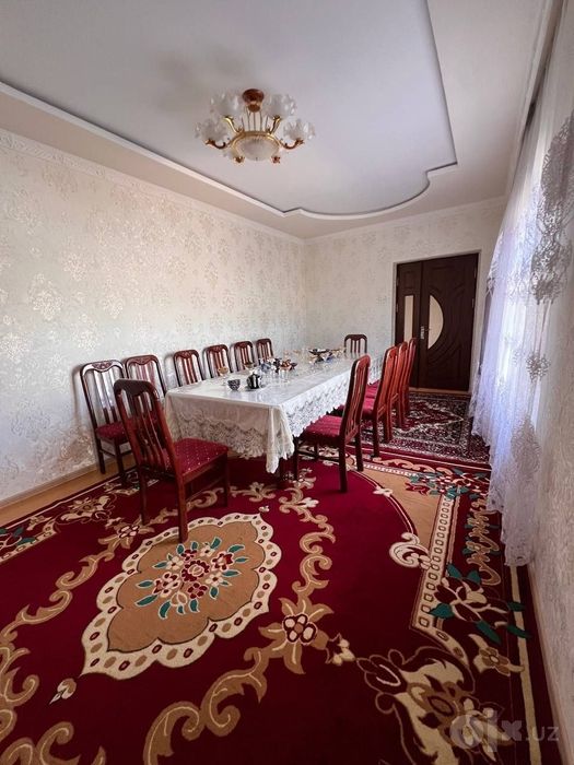 Продается частный дом с большим двором