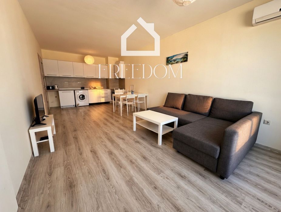 Продава се Двустаен апартамент в Варна, Бриз - 69 кв.м за 1205 €/кв.м - Снимка #6