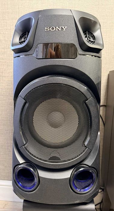 Домашна аудио система SONY MHC-V13 в перфектно състояние .