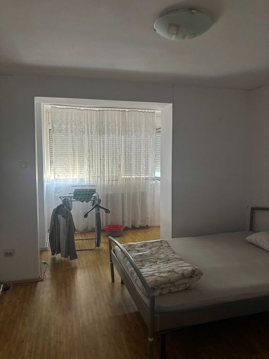 Apartament 3 Camere de Vanzare -90mp- Zona Pandurilor/ EON