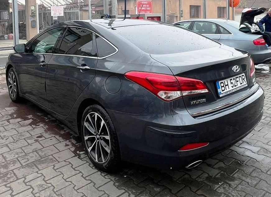 Vând Hyundai i40 1,7 CRDi, full extra , automat