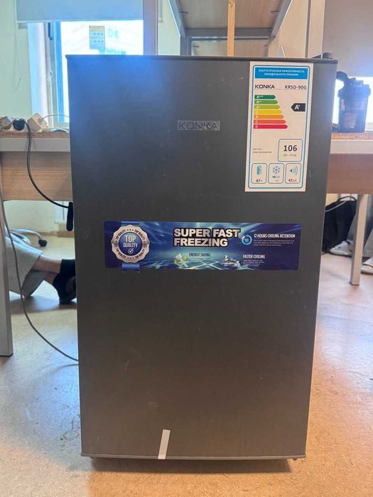 Мини-холодильник KONKA