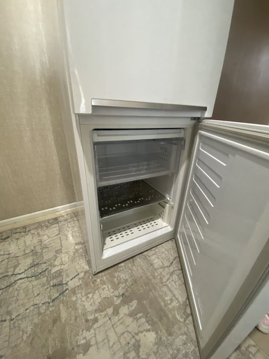 Холодильник  беко