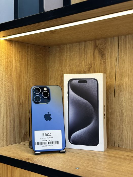 айфон 15 про 256гб синий