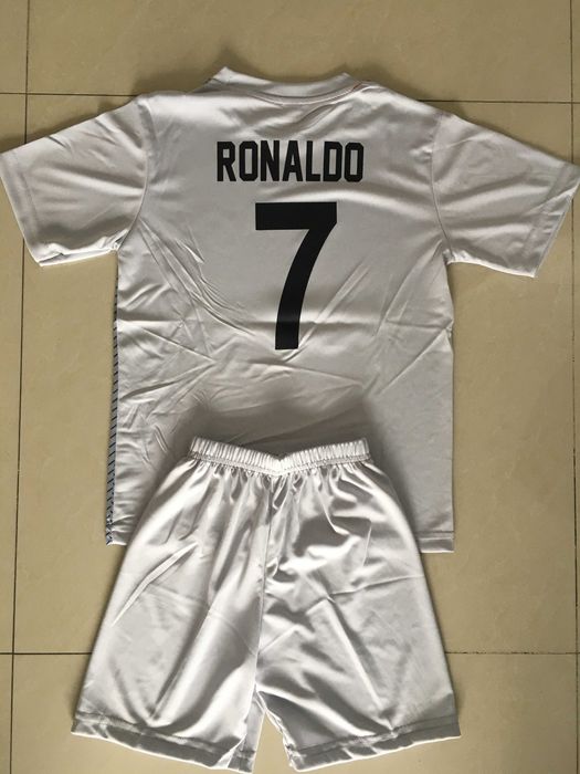 Детски къси футболни екипи 12 модела