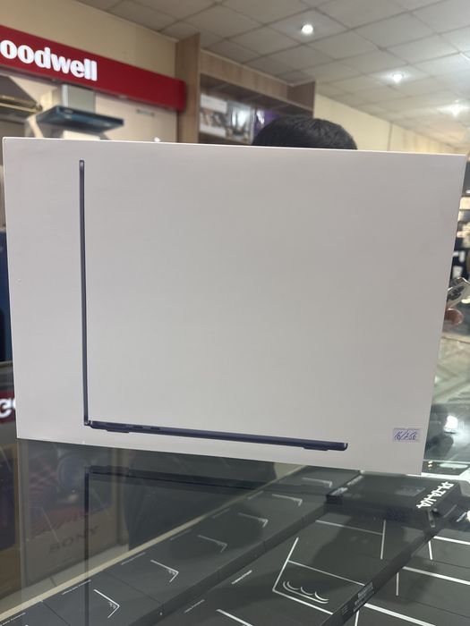 mac book air 13 m4 16/256 skyblu black starligihit