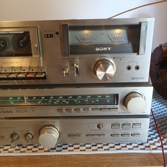 Deck, amplificator si tunerSony