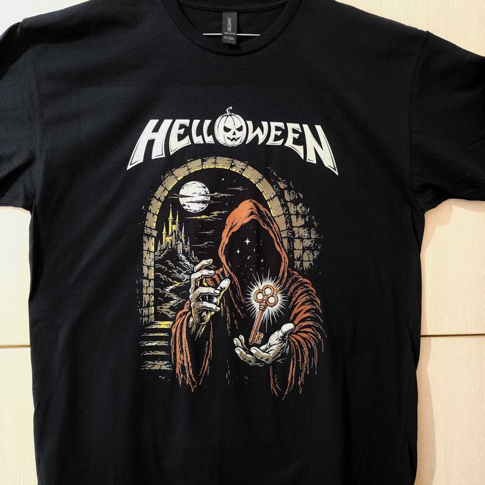 Helloween teniska, размер L, чисто нова