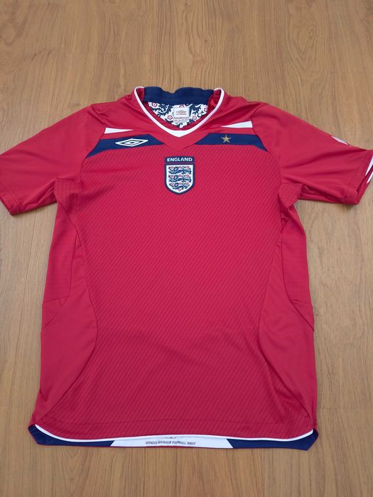 Футболна фланелка на Английския национален отбор ,2008-2010г.