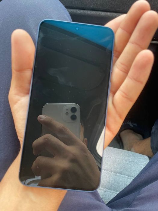 Ayfon 12 aybi radnoy steklo arqa kriwka singan . Not20ultra5g.a57